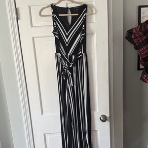 INC International Concepts Black and White Top